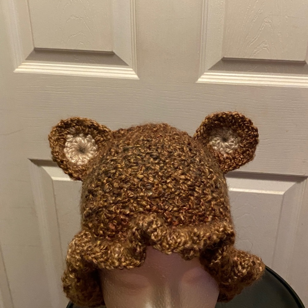 Crochet Teddy Bear hat - Picture 5 of 8